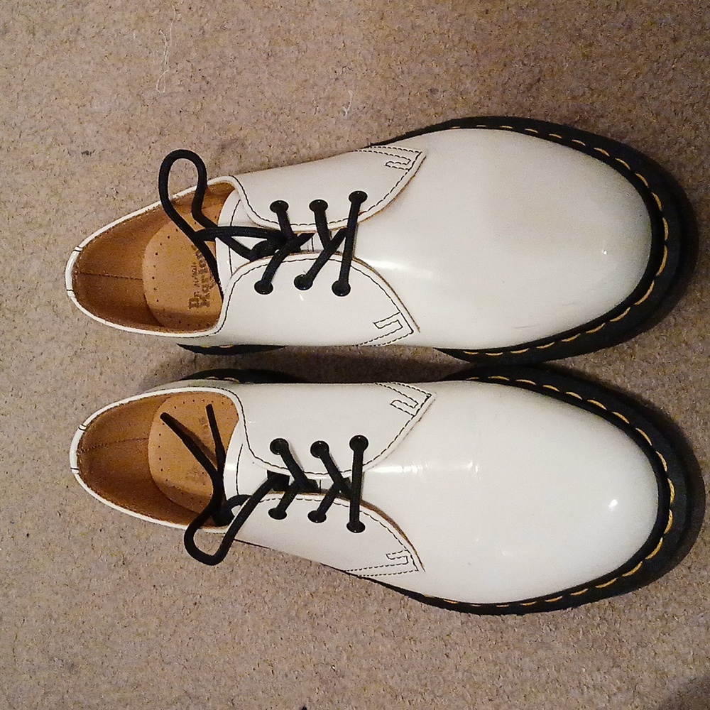 Doc Dr. Martens Oxford Loafers White Size 8 Womens